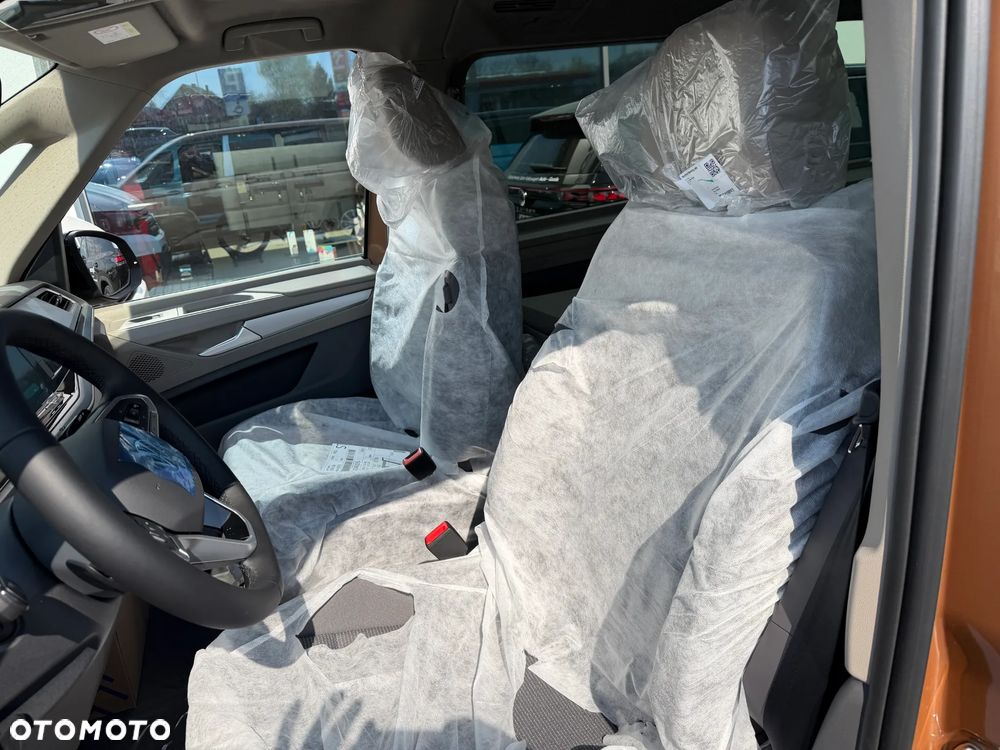Volkswagen Multivan 2.0 TDI L2 Family DSG - 10