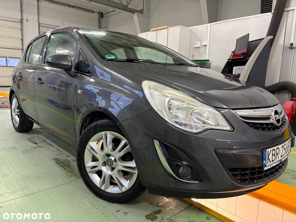 Opel Corsa 1.2 16V Enjoy - 1