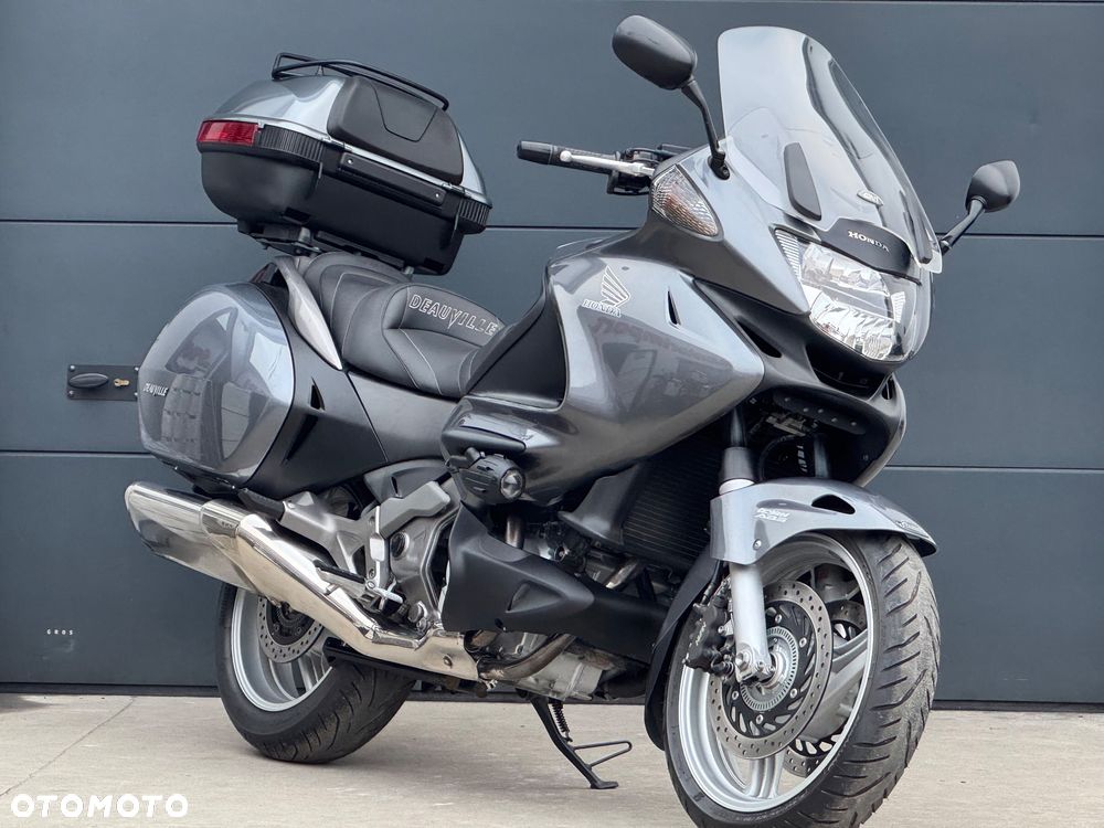 Honda Deauville - 1