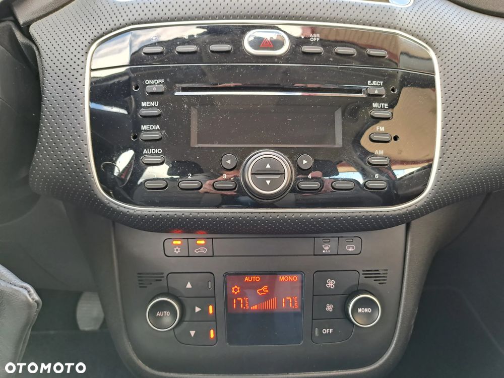 Fiat Punto Evo - 22