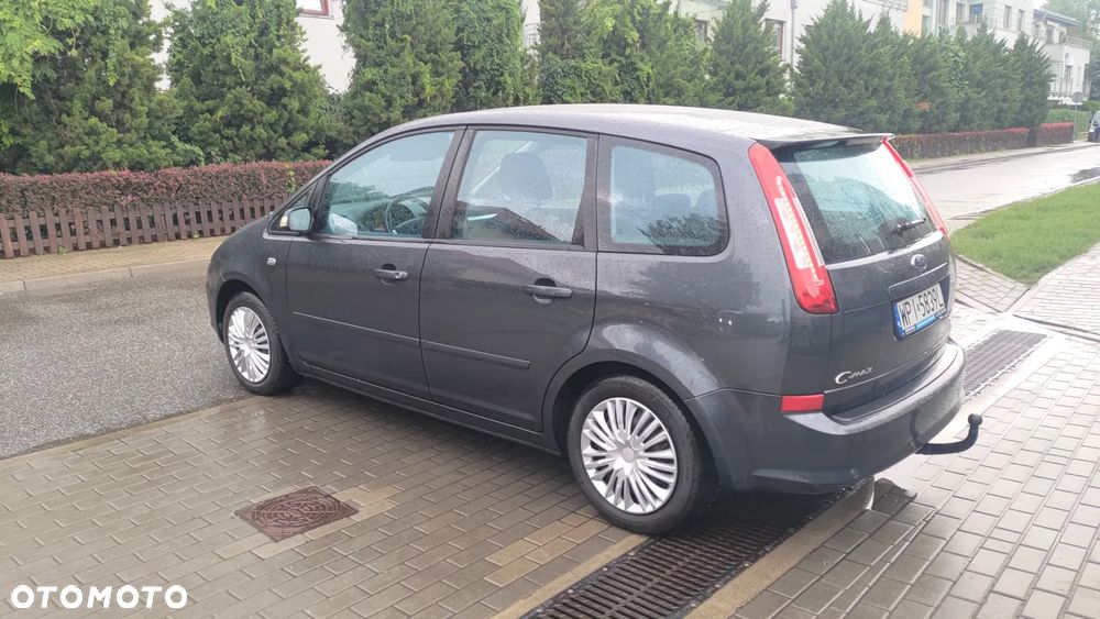 Ford C-MAX 1.8 Titanium - 25