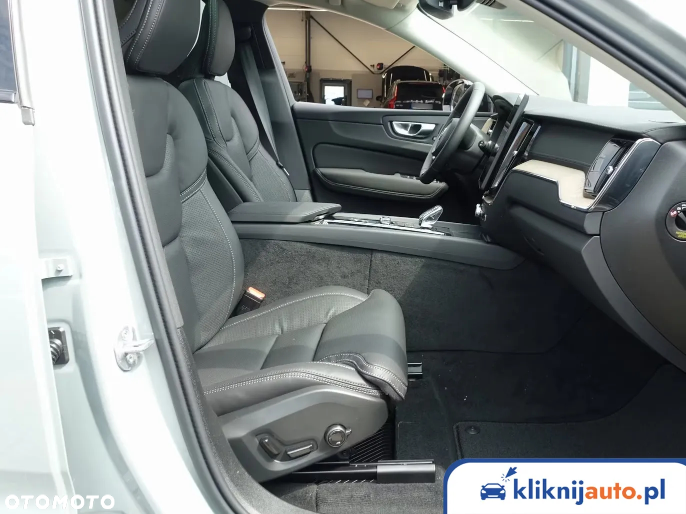 Volvo XC 60 - 6
