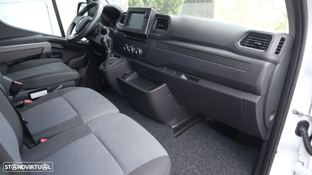 Renault Master 2.3 dCi 135 L3H2 plataforma - 13