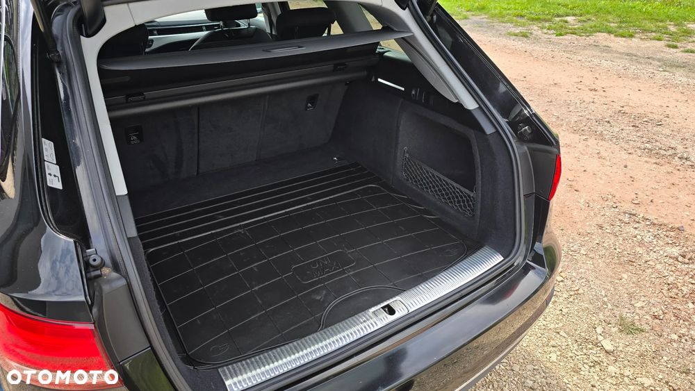 Audi A4 Avant 2.0 TDI ultra S tronic - 21