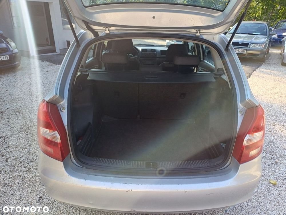 Skoda Fabia - 12