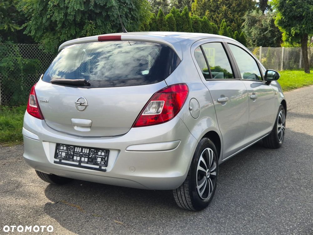 Opel Corsa 1.2 16V Enjoy - 18