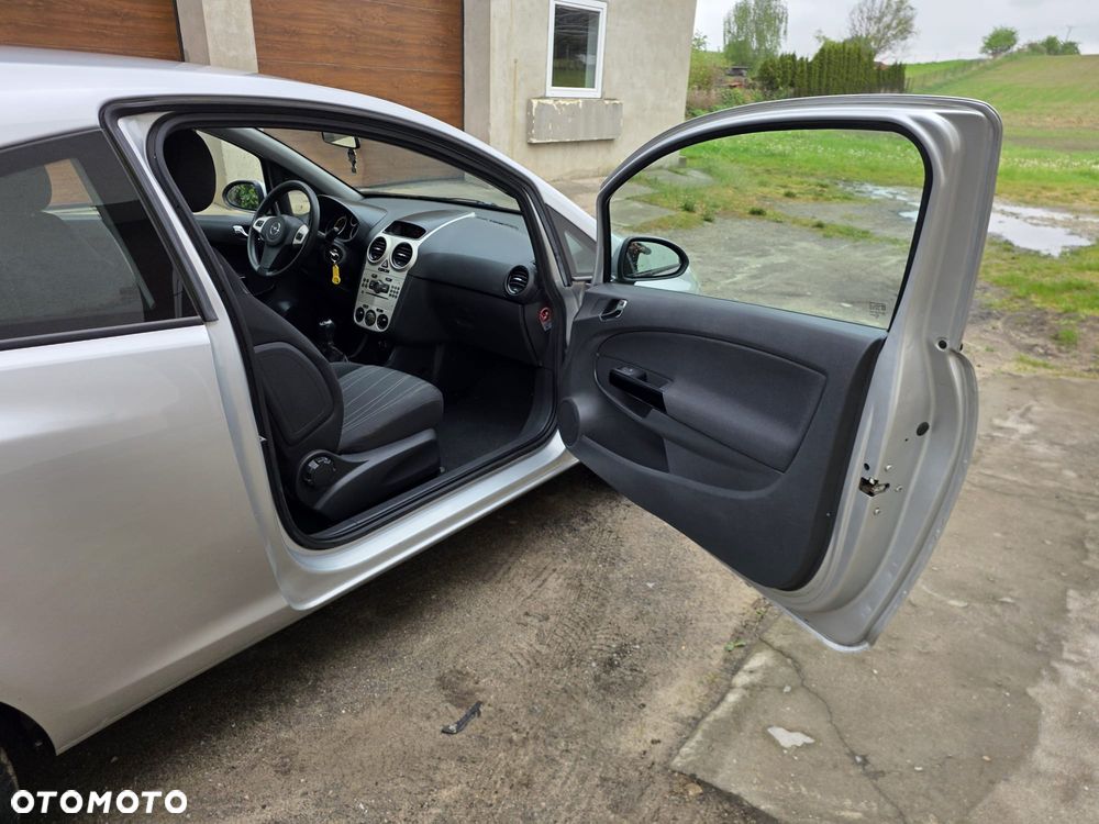 Opel Corsa 1.2 16V Edition - 13