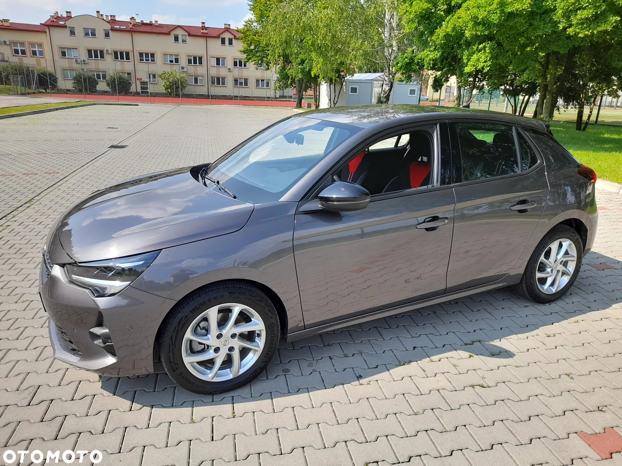 Opel Corsa 1.2 GS Line S&S - 12