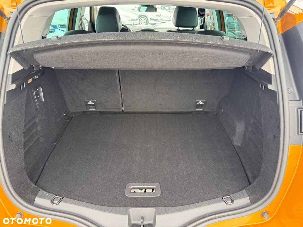 Renault Scenic 1.3 TCe FAP Intens EDC - 20