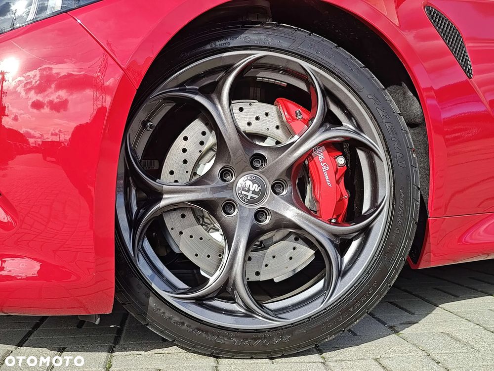 Alfa Romeo Giulia 2.9 Bi Turbo V6 Quadrifoglio - 21