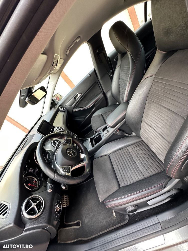 Mercedes-Benz CLA 220 d 7G-DCT AMG Line - 10