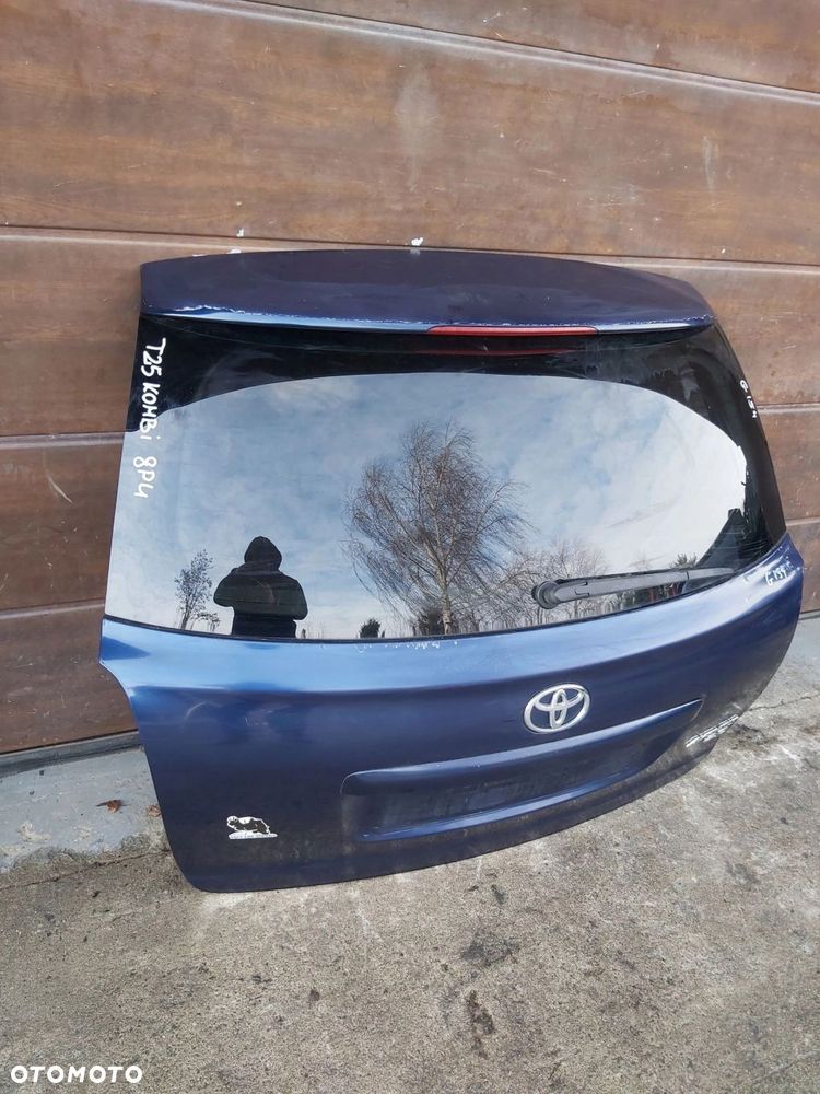 TOYOTA Avensis T25 03-08 r klapa bagażnika blenda szyba KOMBI 8P4 - 3