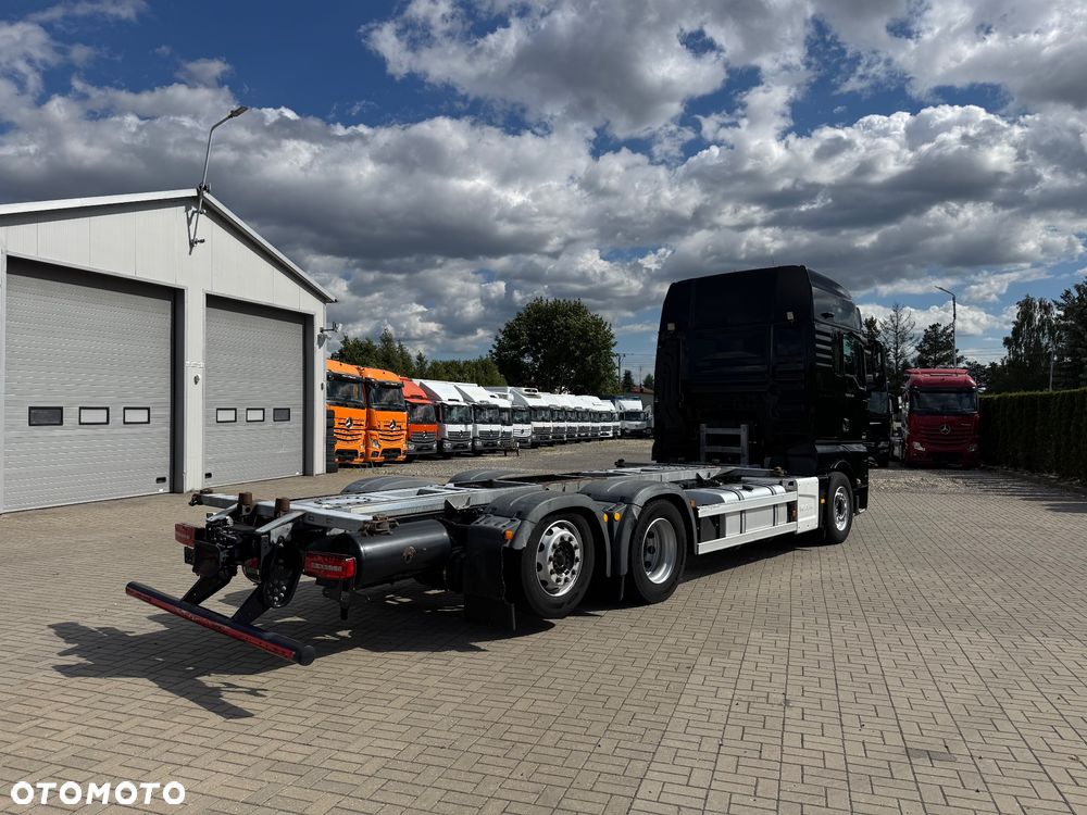 MAN TGX - 9