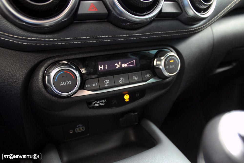 Nissan Juke 1.0 DIG-T N-Connecta NAV. - 19