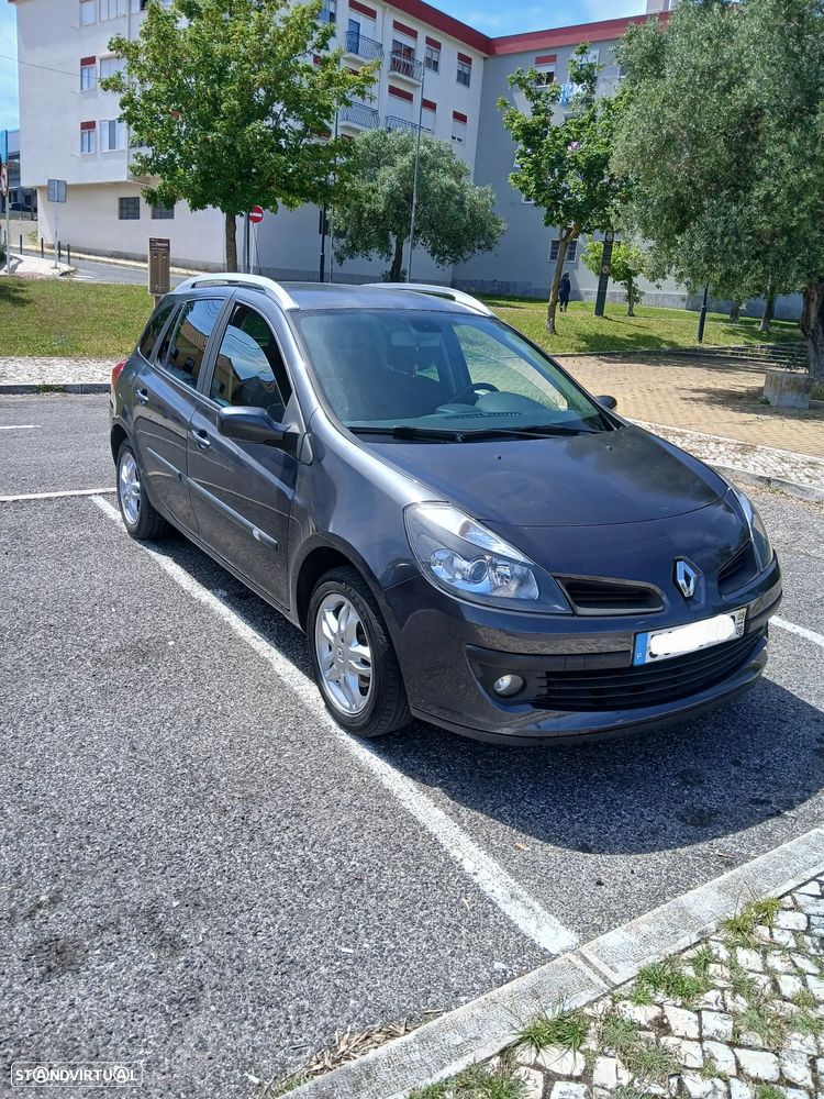 Renault Clio 1.5 dCi Dynamique - 1