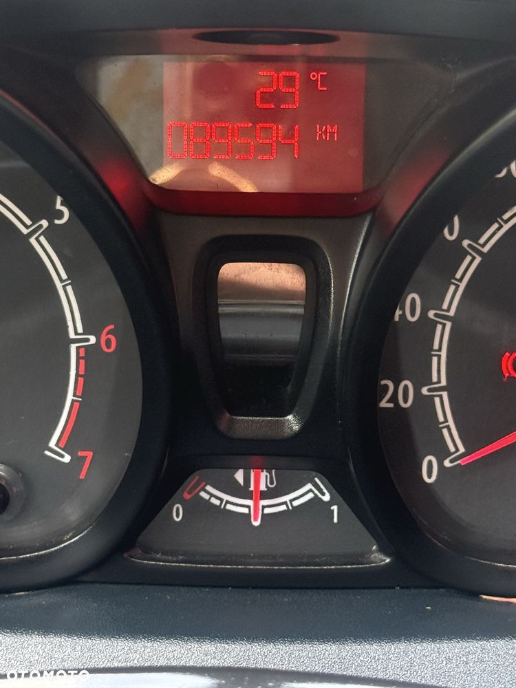 Ford Fiesta - 5