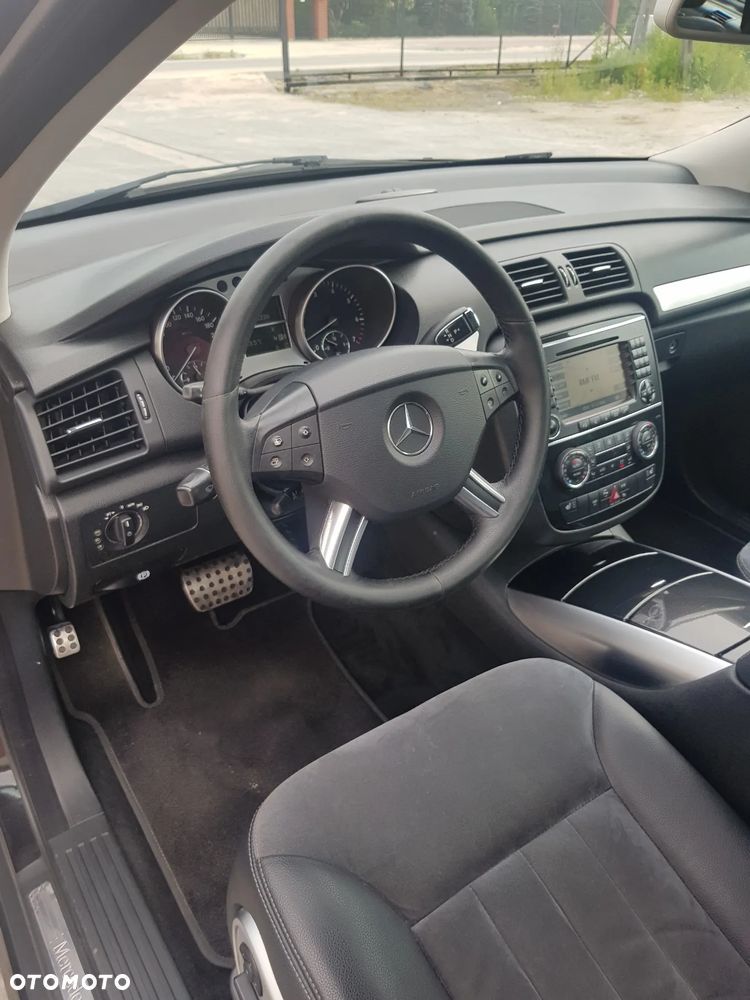 Mercedes-Benz Klasa R 350 L 4Matic 7G-TRONIC - 17