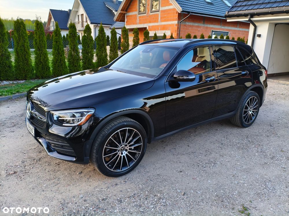 Mercedes-Benz GLC 300 4Matic 9G-TRONIC Edition AMG Line - 1
