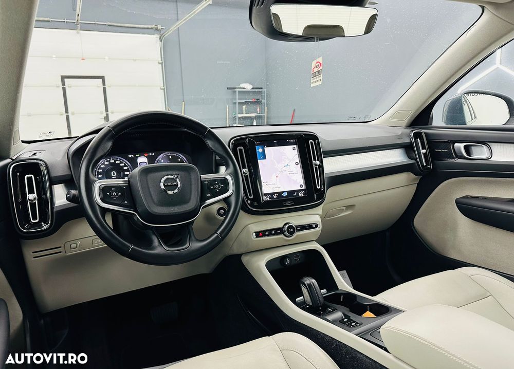 Volvo XC 40 D3 Momentum Pro - 21