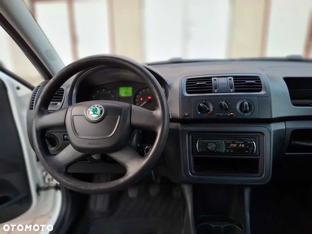 Skoda Fabia - 22