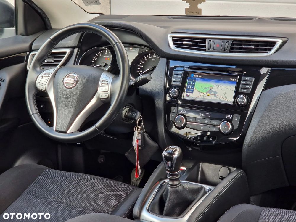 Nissan Qashqai 1.6 DIG-T 360 - 28