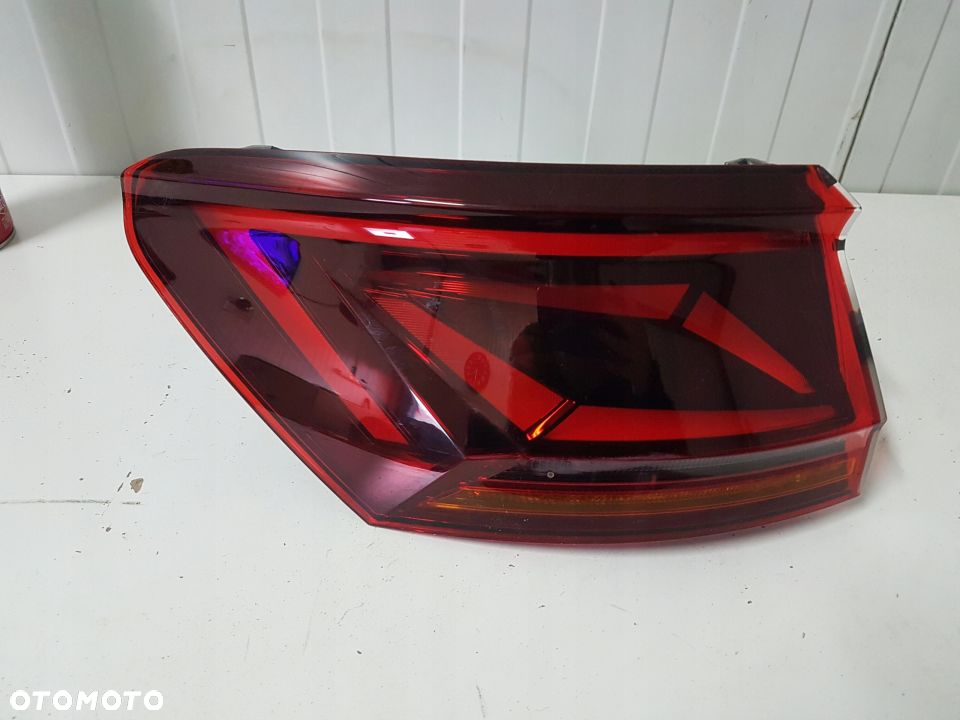 LAMPA LEWY TYŁ TYLNA LEwa vw touareg 3 iii led - 2