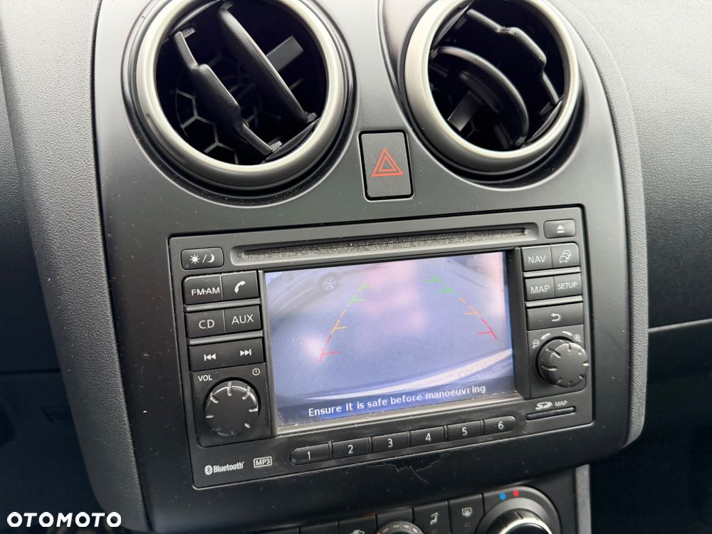 Nissan Qashqai ver-2-0-tdci-titanium - 22