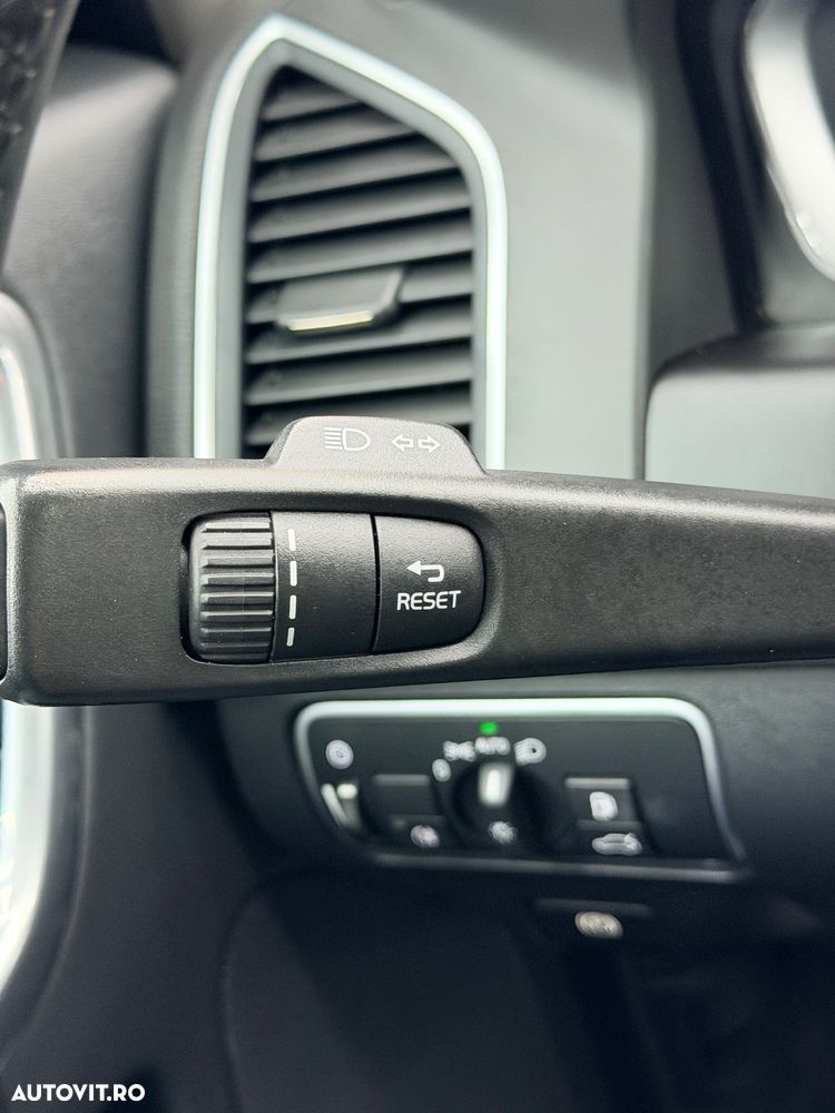 Volvo XC 60 D3 Summum - 28