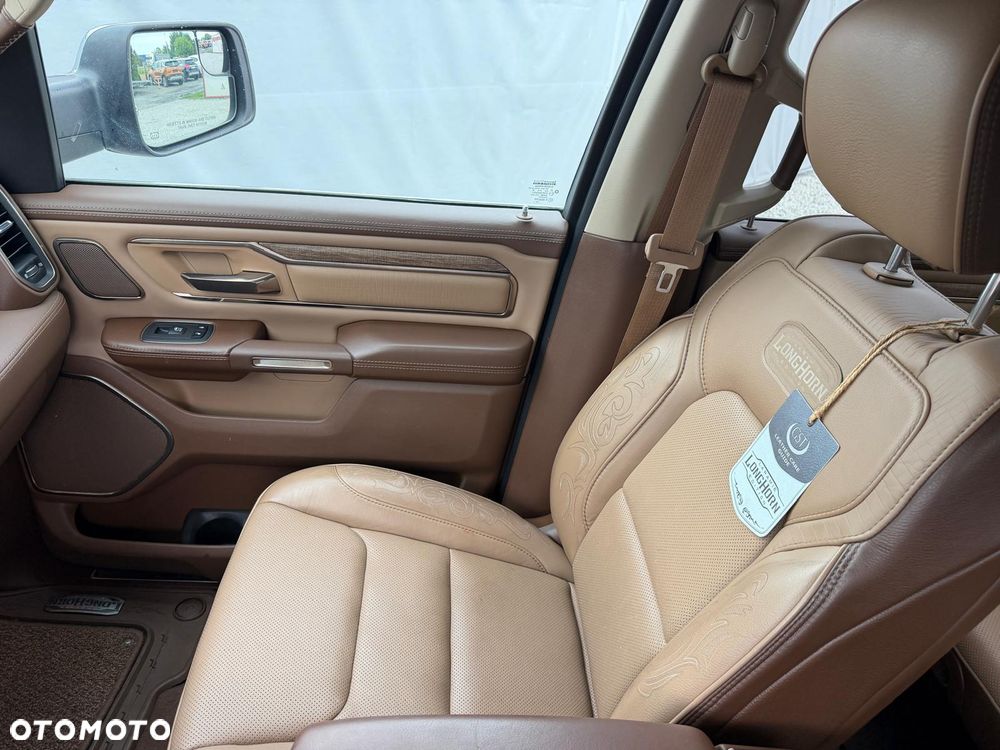 RAM 1500 - 32