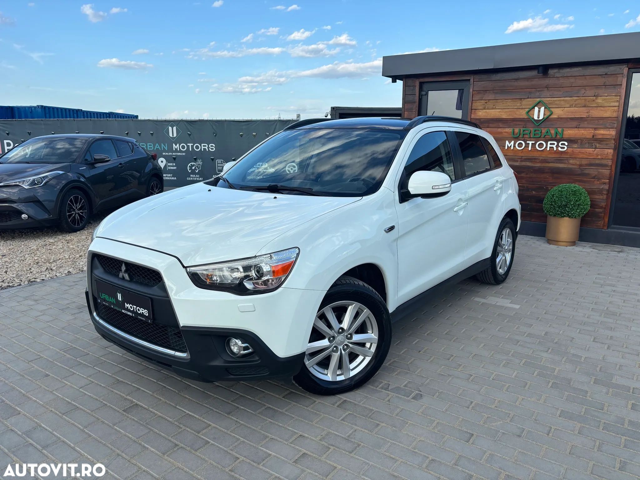 Mitsubishi ASX 1.8 DI-D 4WD Instyle - 1