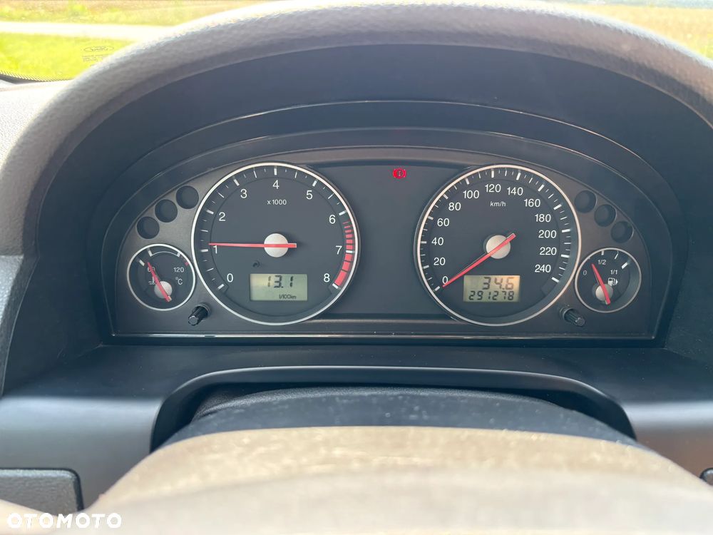 Ford Mondeo 2.0 Ghia - 6
