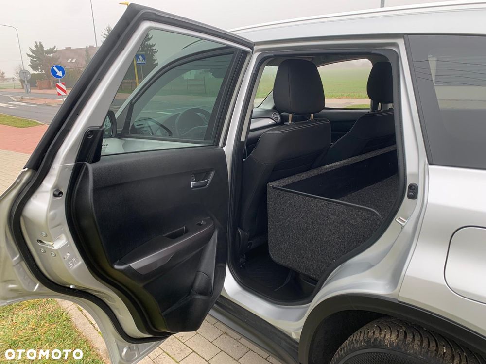 Suzuki Vitara 1.5 Dualjet Hybrid Allgrip AGS Comfort - 25