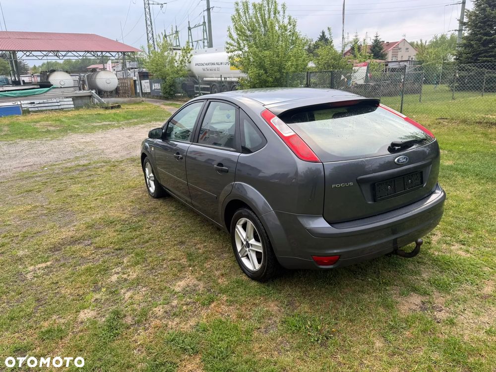 Ford Focus - 4