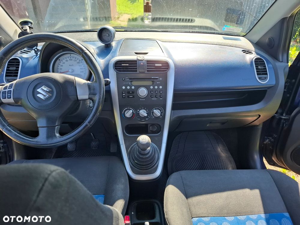 Suzuki Splash - 11