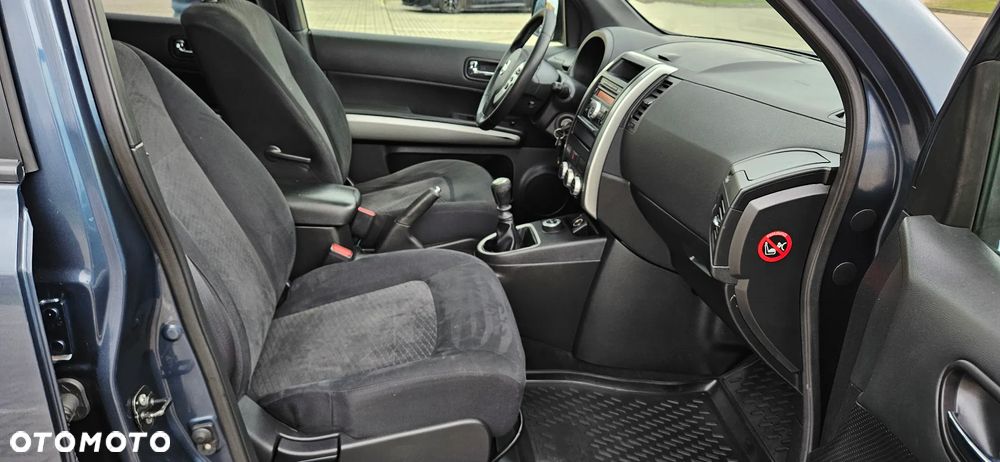 Nissan X-Trail 2.0 dCi 4x4 DPF Platinum - 11