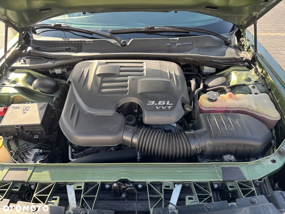 Dodge Challenger 3.6 GT AWD - 15