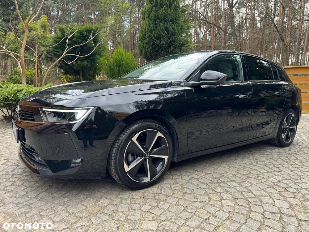 Opel Astra 1.2 T Elegance S&S - 2