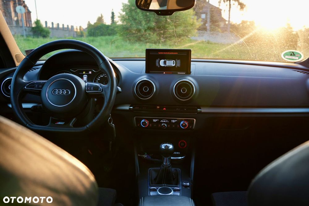 Audi A3 Sportback 1.8 TFSI Attraction - 22