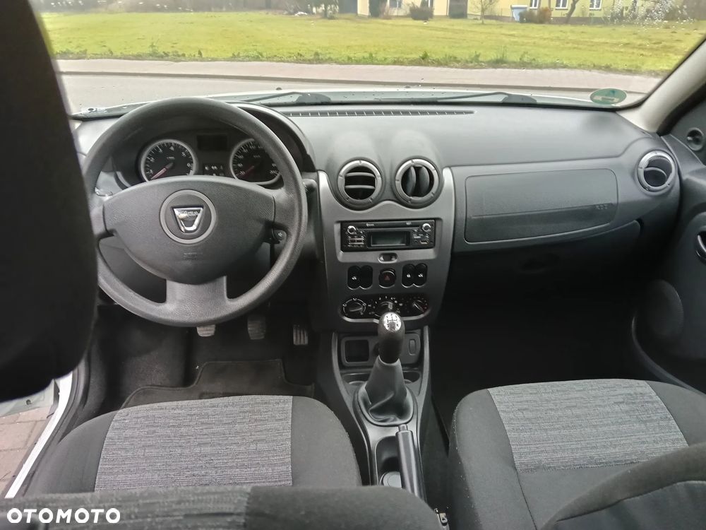 Dacia Duster 1.6 16V 4x2 Ice - 9