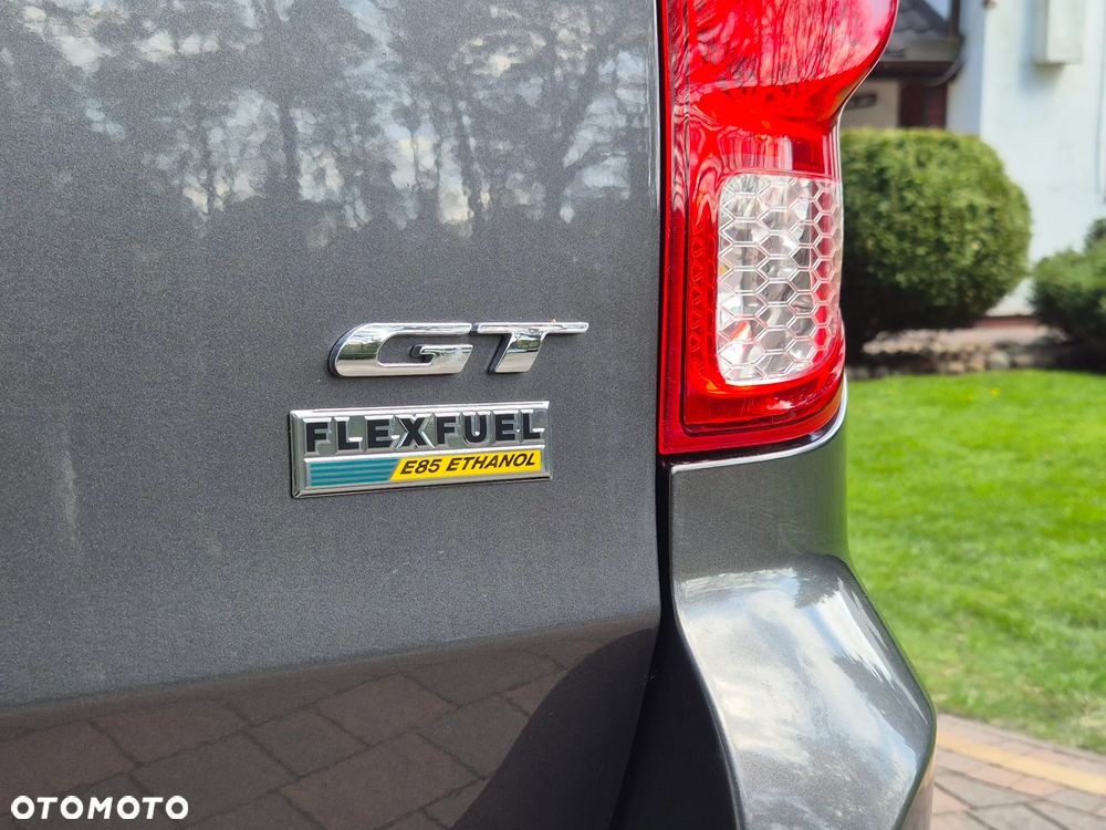 Dodge Grand Caravan - 29