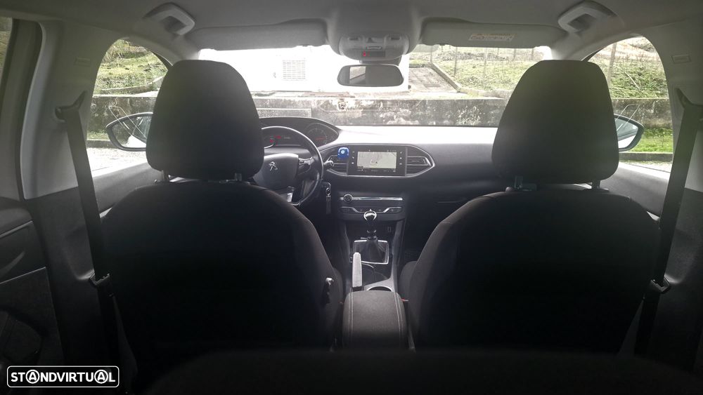 Peugeot 308 1.5 BlueHDi Style - 14