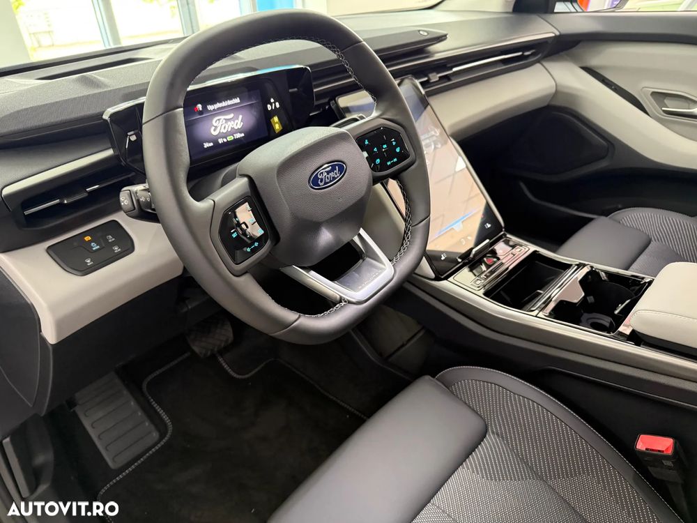 Ford Explorer RWD 77 kWh Extended Range Premium - 8