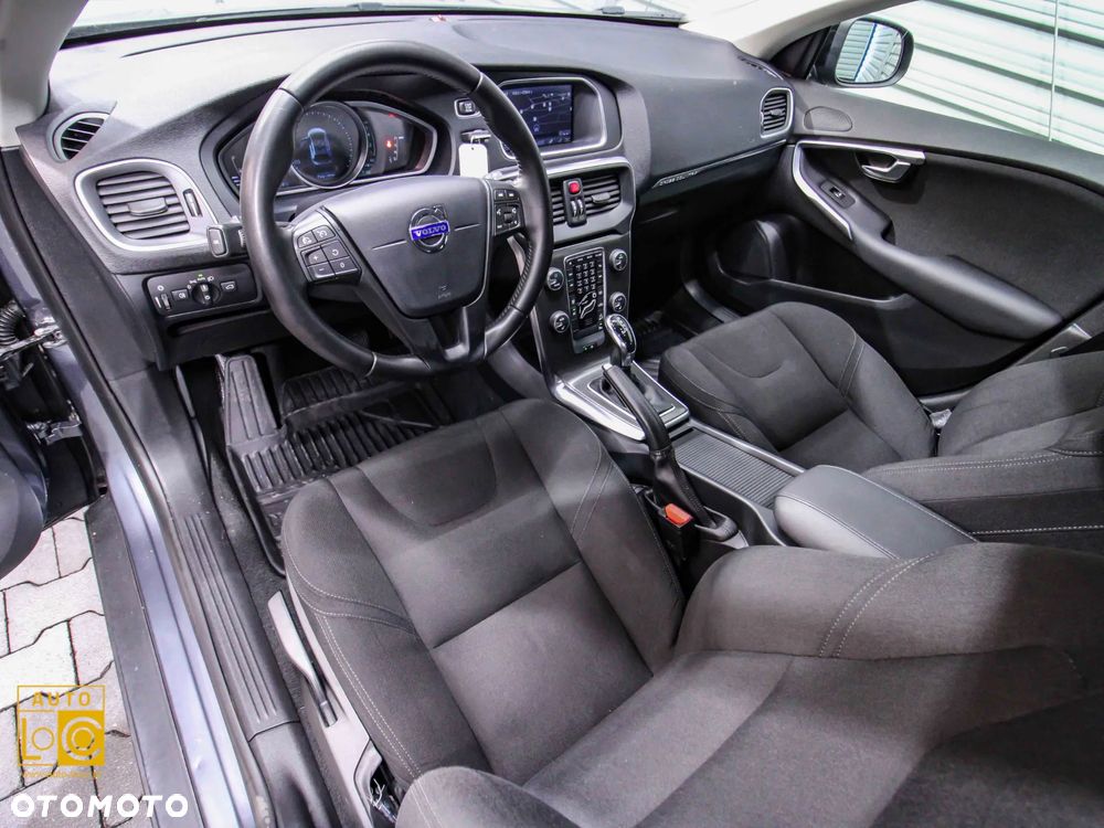 Volvo V40 Cross Country T4 AWD Geartronic Momentum - 17