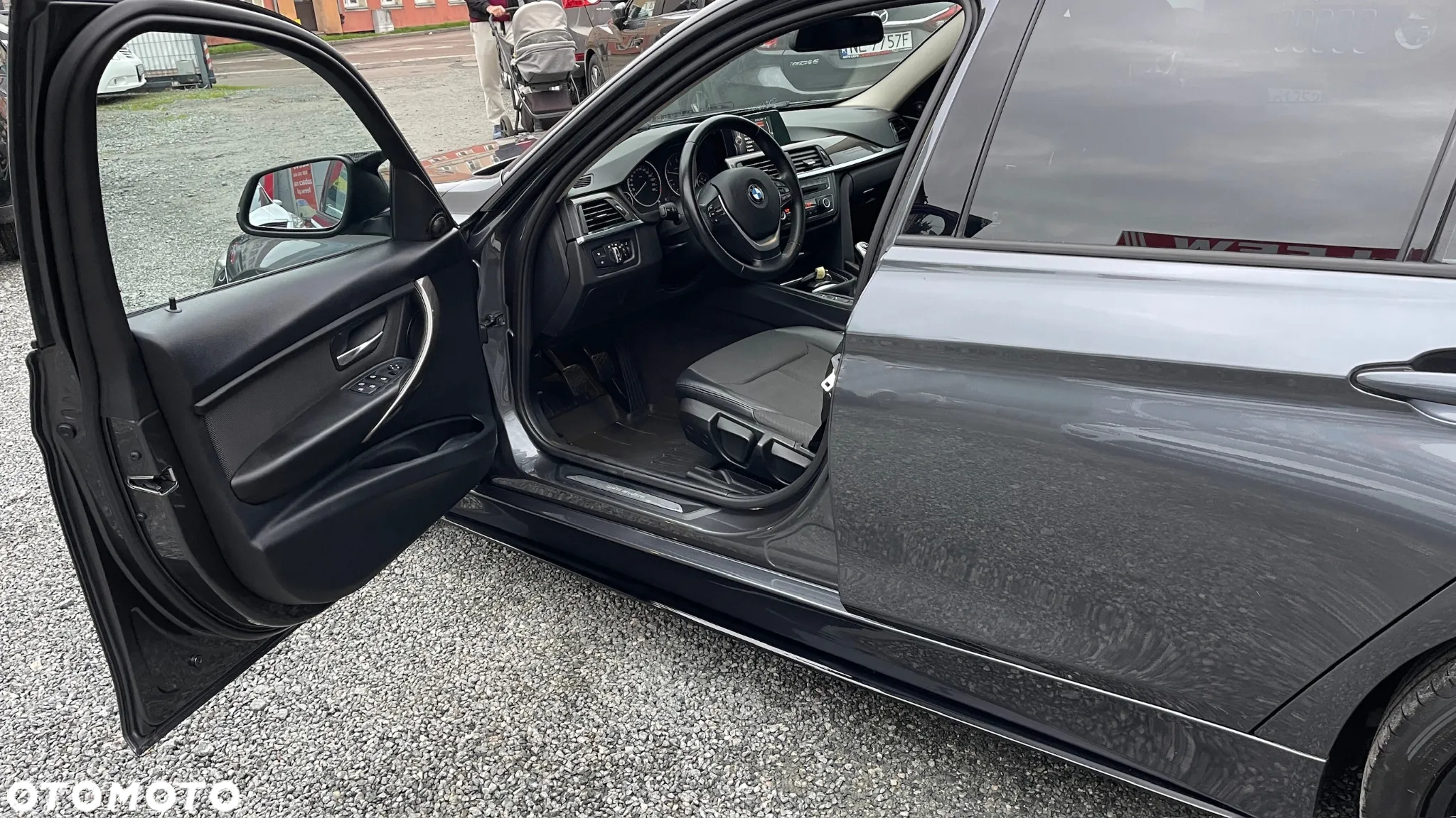 BMW Seria 3 - 24