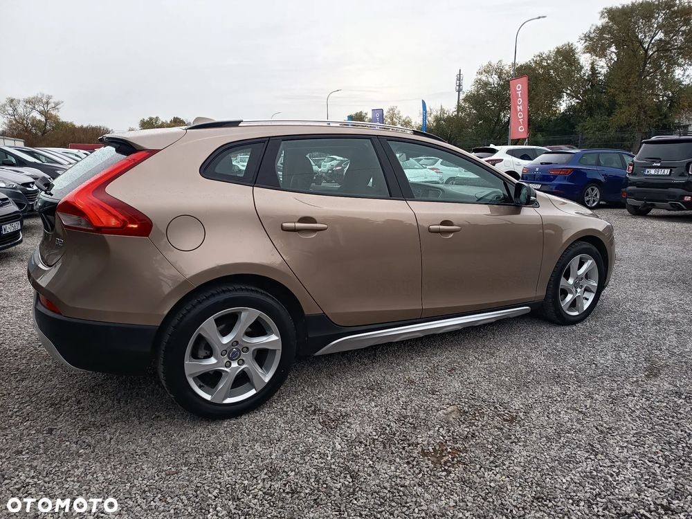 Volvo V40 Cross Country D2 You - 10