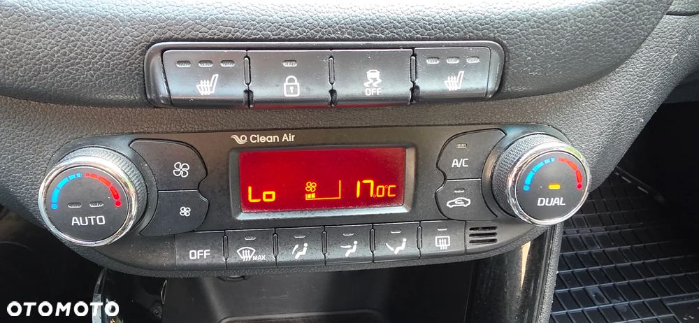 Kia Ceed 1.6 CRDi L Business Line - 17