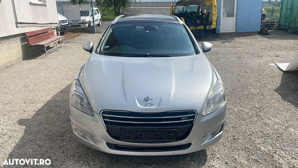 Dezmembrez piese Peugeot Pejo 508 automat - 2