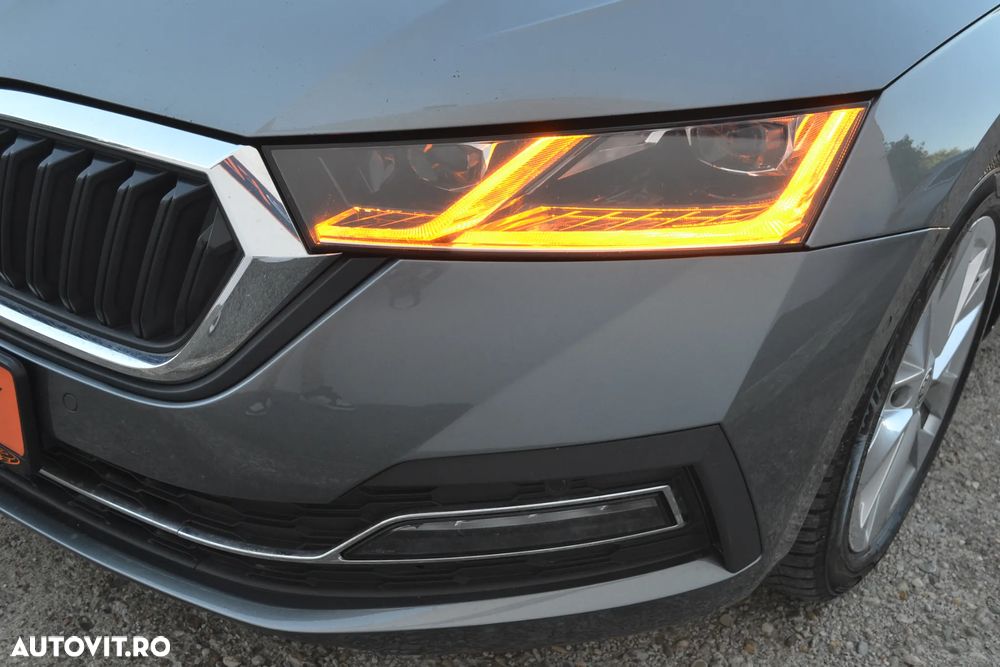 Skoda Octavia 2.0 TDI DSG Style - 32