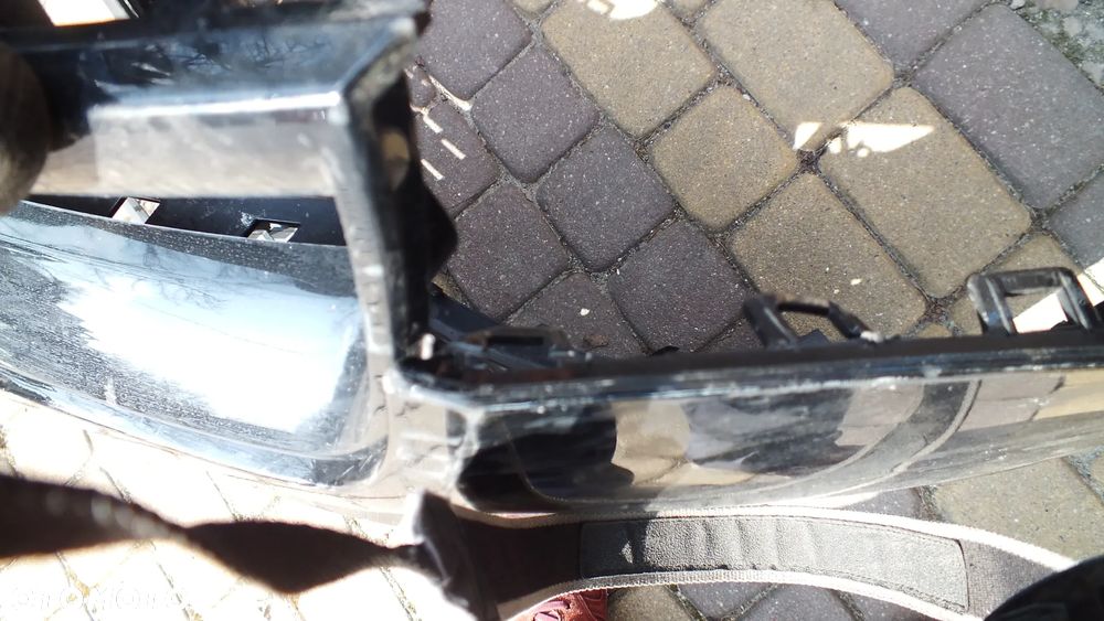 Zderzak przedni Jeep Avenger 735768108 - 9