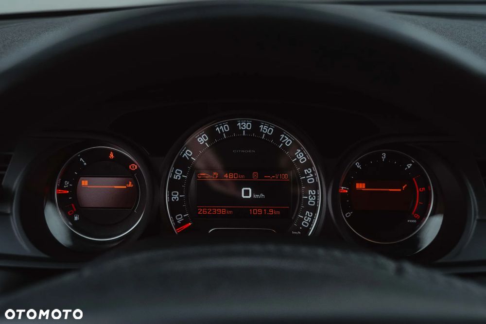 Citroën C5 2.0 HDi Exclusive - 21